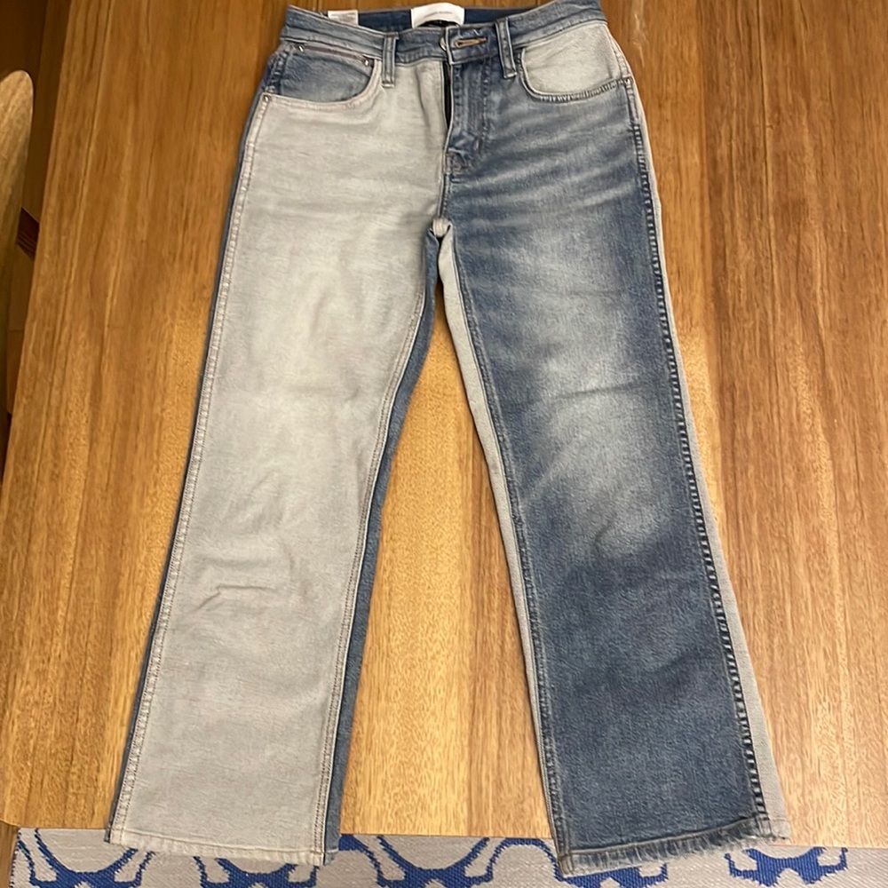 Current/Elliott Stylish Hot Jeans!!🥳👍🤗